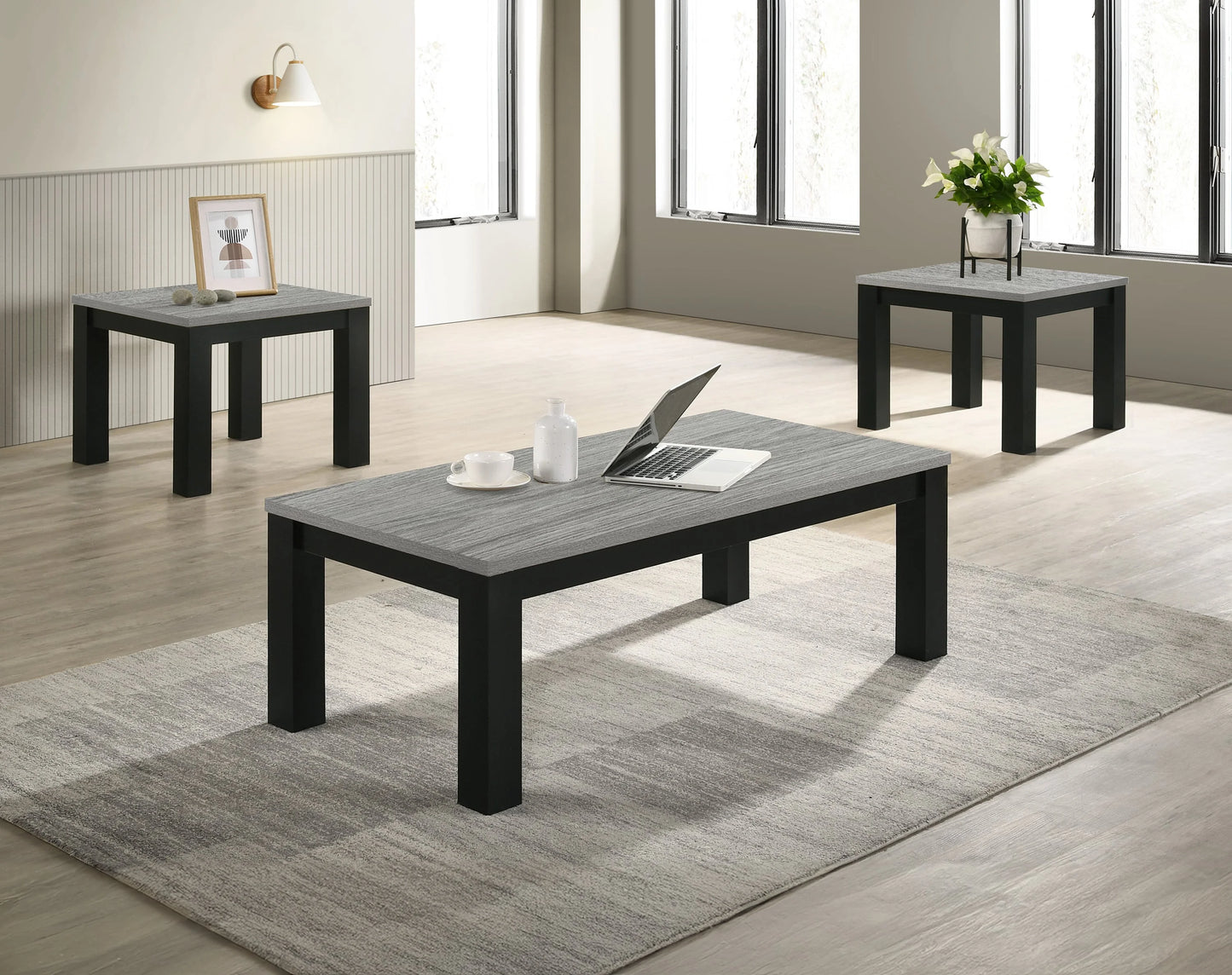 Brand New 3pc Coffee & End Table Set (2 Colors)
