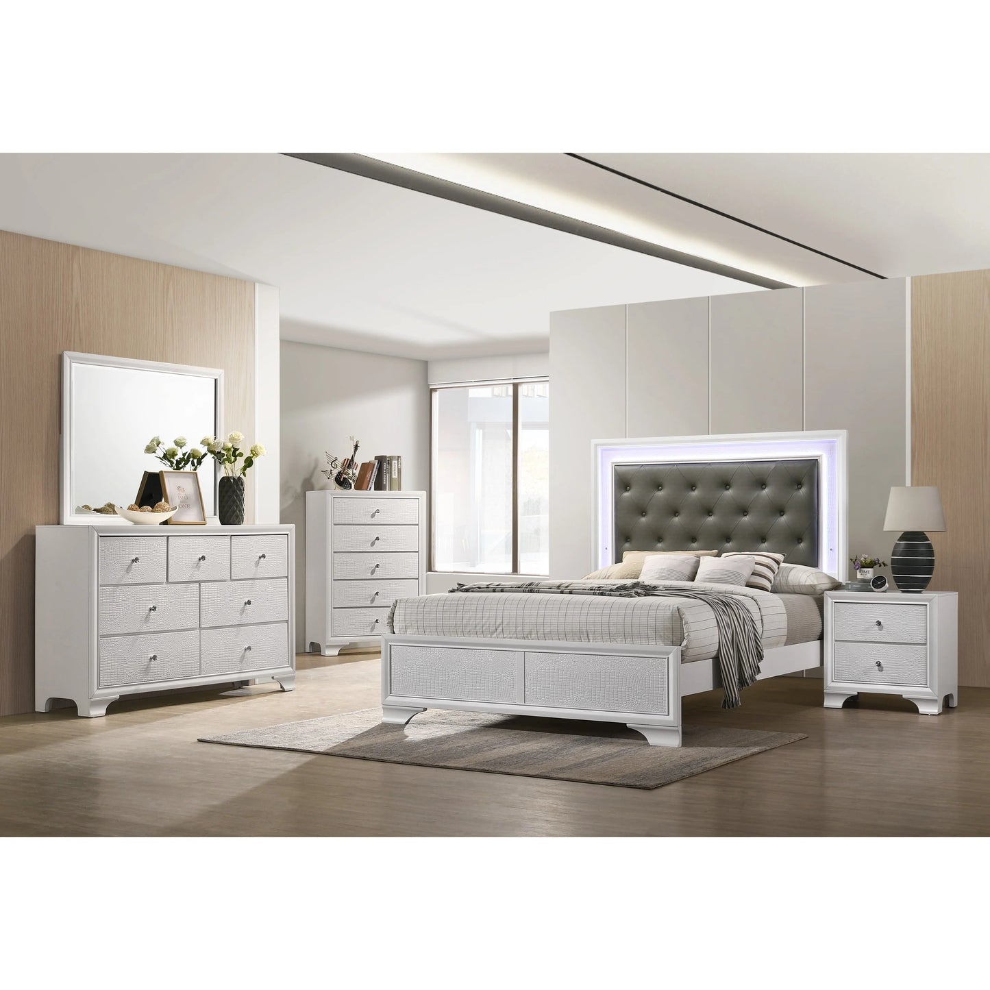 Brand New 4pc White Bedroom Set w/LED Headboard (Queen or King)